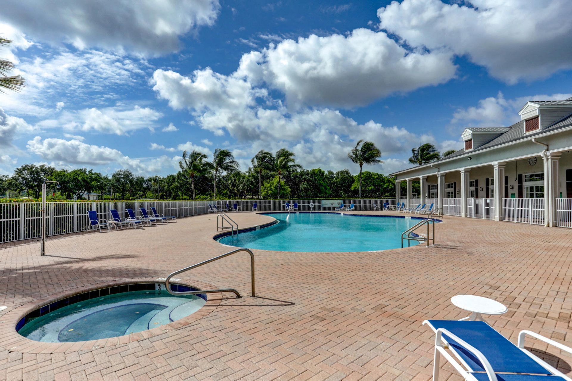 118 Palm Beach Plantation Boulevard, Royal Palm Beach, FL 33411 Photo