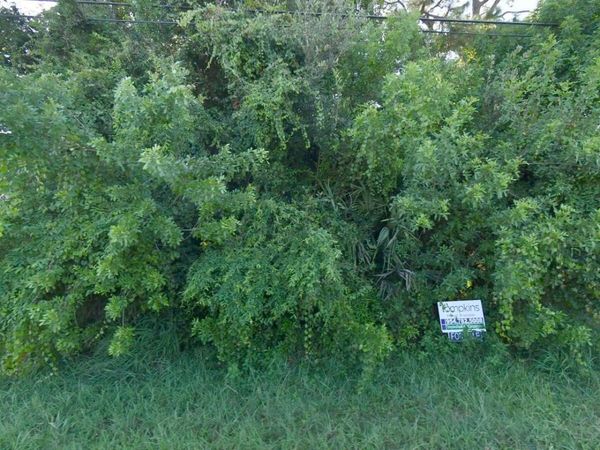 541 SW Cherryhill Road, Port St. Lucie, FL 34953