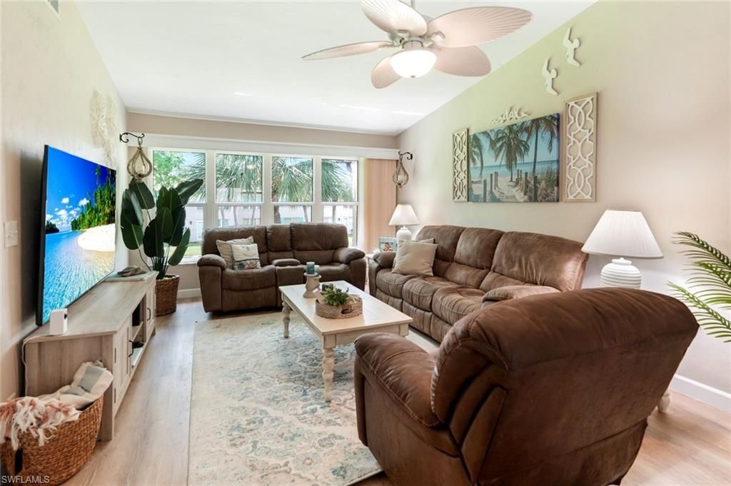 4240 Jack Frost Ct, Unit 6, Naples, FL 34112 Photo