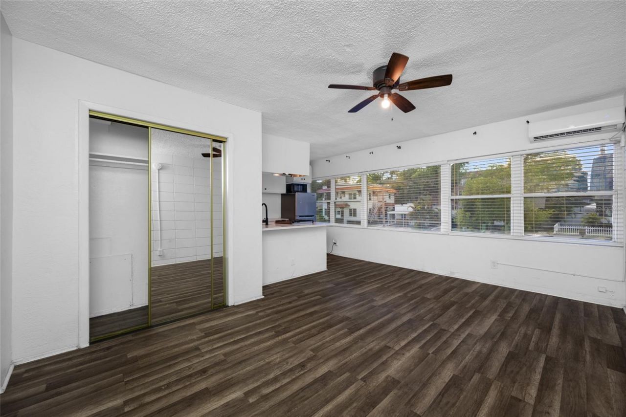 425 2nd Street N, Saint Petersburg, FL 33701 Photo