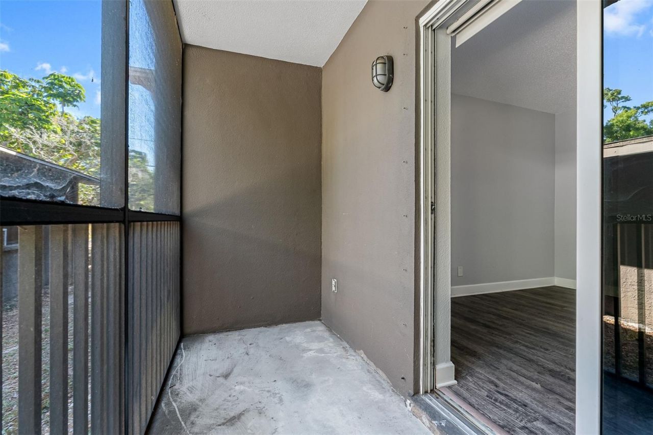 263 14th Street Nw, Unit 3A, Largo, FL 33770 Photo