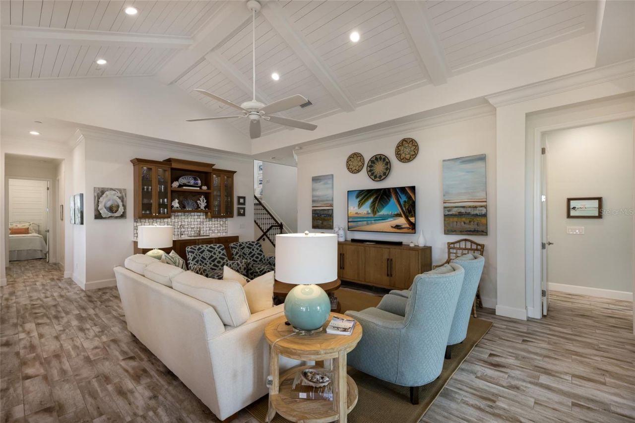 318 Compass Point Drive, Unit 202, Bradenton, FL 34209 Photo