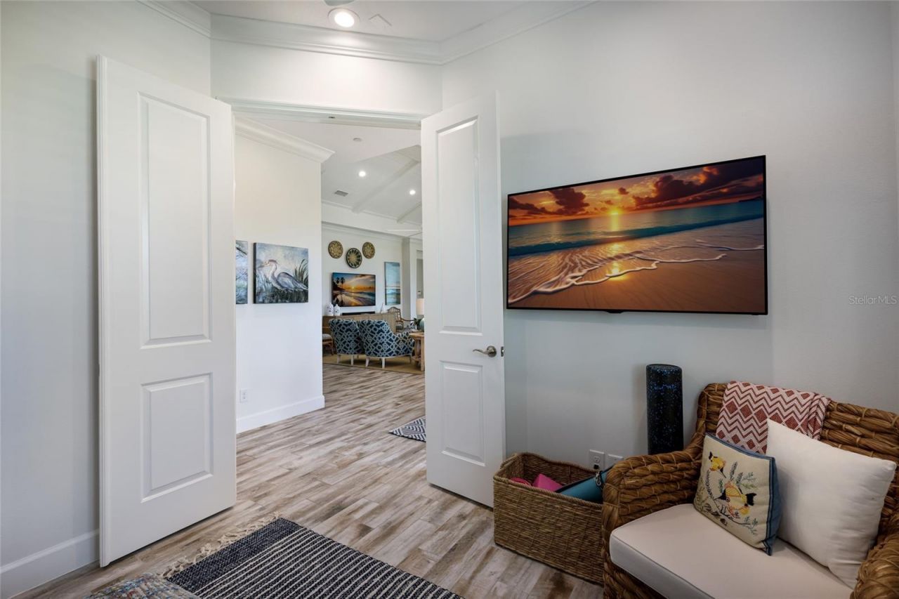 318 Compass Point Drive, Unit 202, Bradenton, FL 34209 Photo