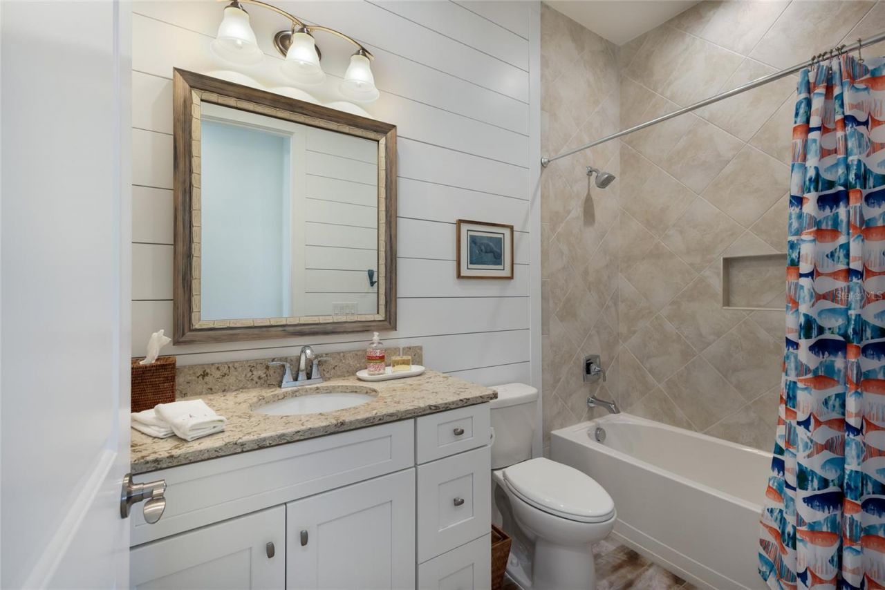 318 Compass Point Drive, Unit 202, Bradenton, FL 34209 Photo