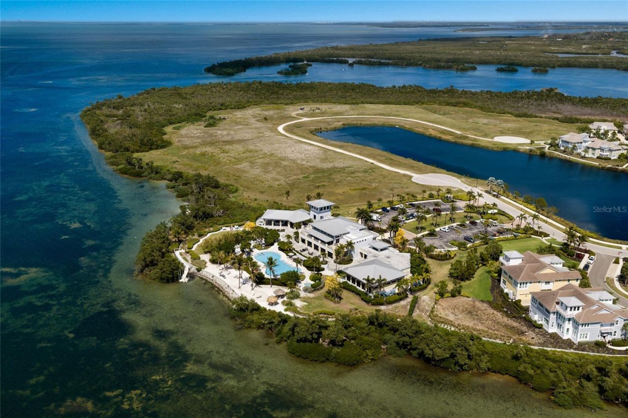 318 Compass Point Drive, Unit 202, Bradenton, FL 34209 Photo