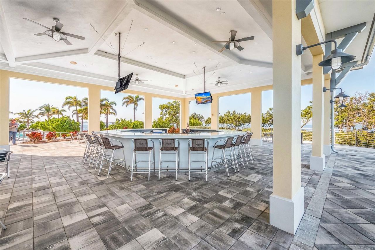 318 Compass Point Drive, Unit 202, Bradenton, FL 34209 Photo