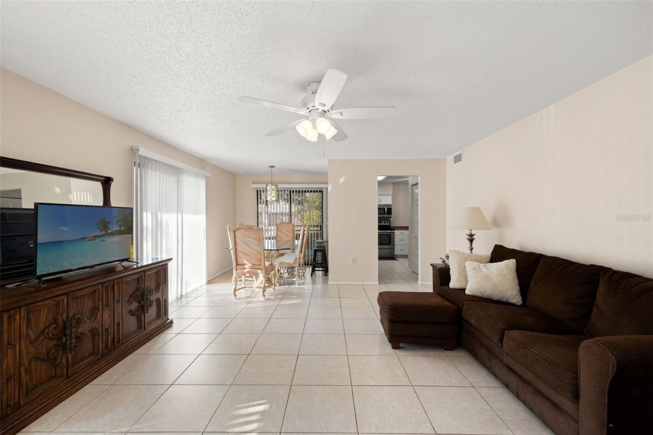 2232 Bahia Vista Street, Unit A1, Sarasota, FL 34239 Photo