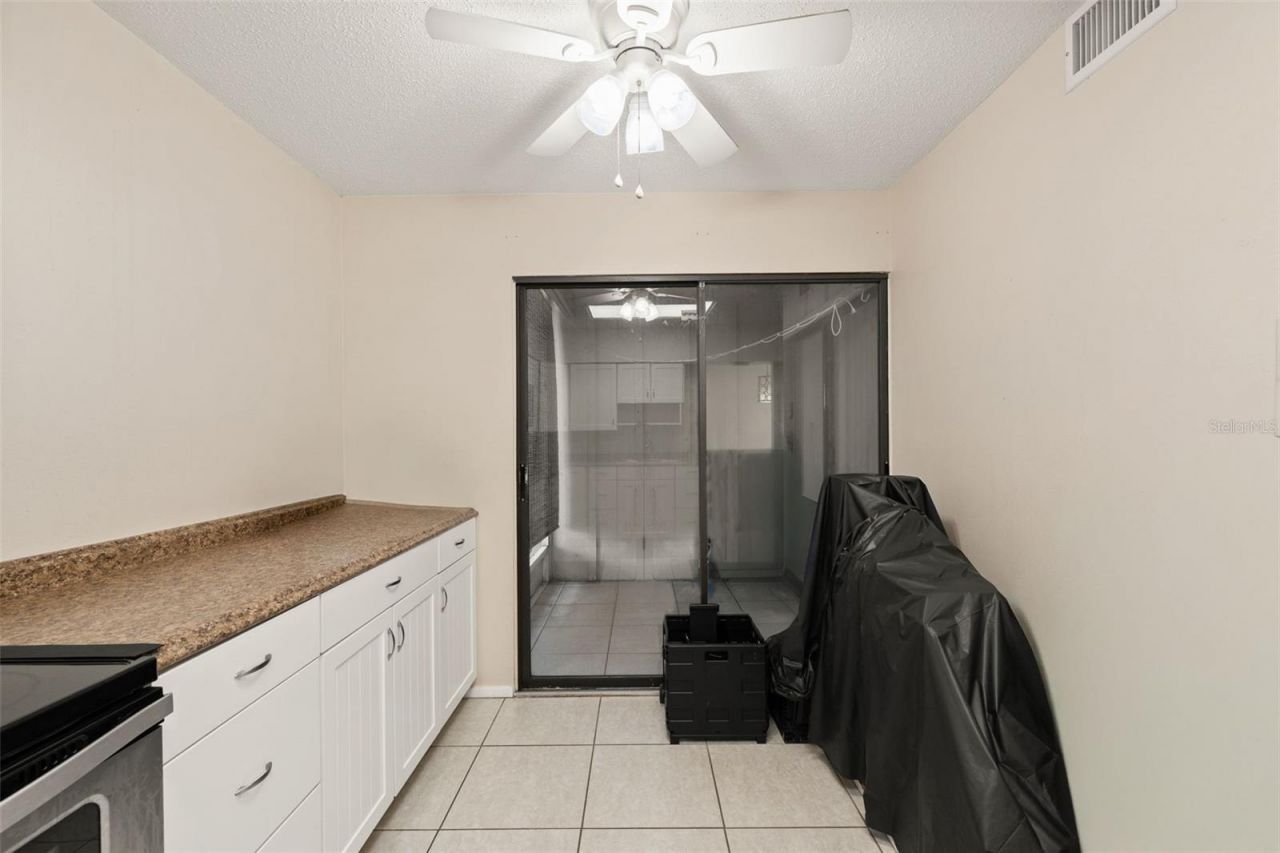 2232 Bahia Vista Street, Unit A1, Sarasota, FL 34239 Photo