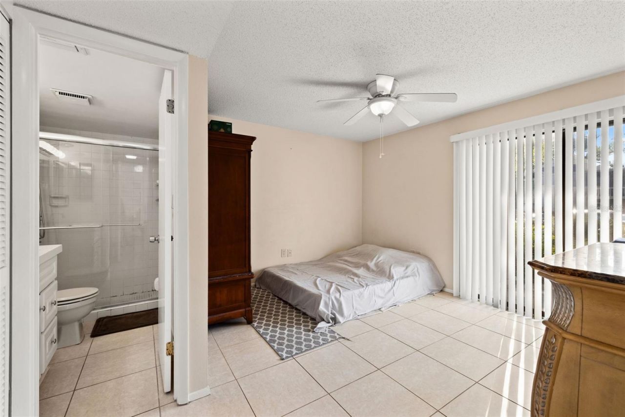 2232 Bahia Vista Street, Unit A1, Sarasota, FL 34239 Photo