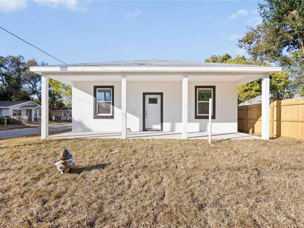 520 12TH AVENUE W, BRADENTON, FL 34205