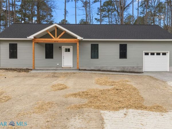 8978 Marlfield Road , Gloucester, VA 23061