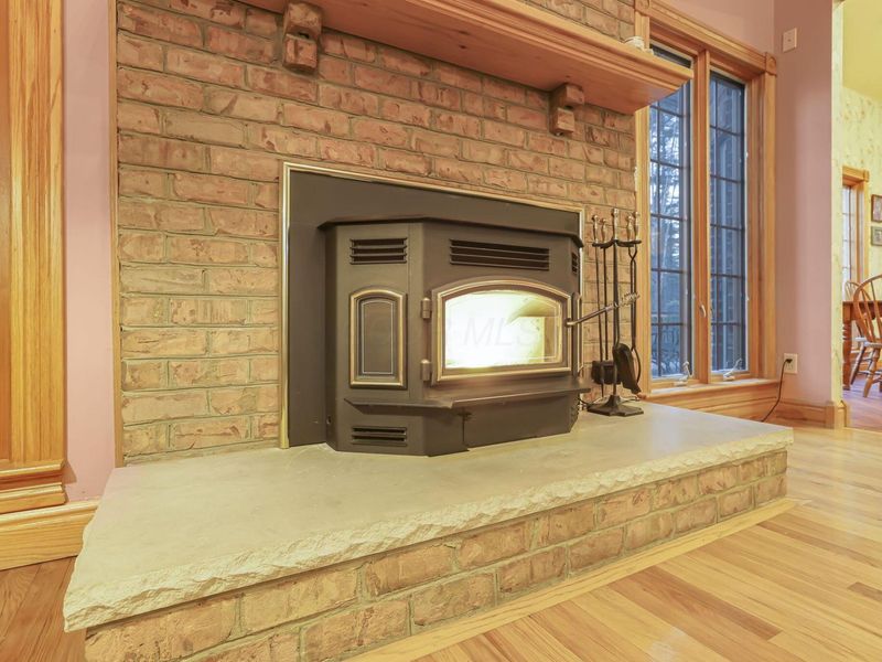 7400 OH-56, Athens, OH 45701 Photo 11