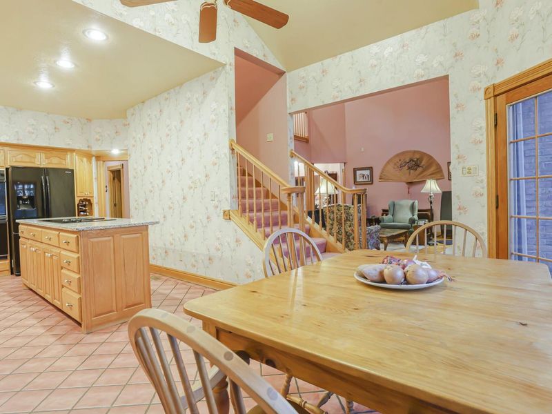 7400 OH-56, Athens, OH 45701 Photo 14