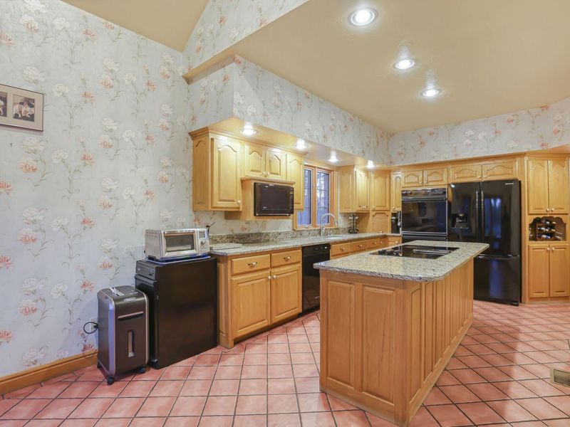 7400 OH-56, Athens, OH 45701 Photo 15