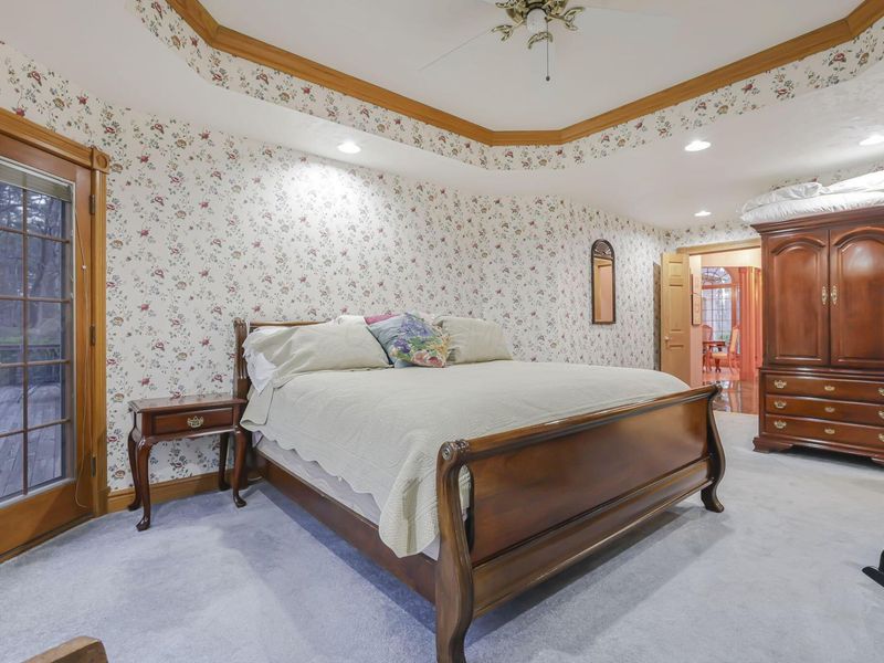 7400 OH-56, Athens, OH 45701 Photo 22