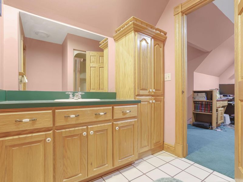 7400 OH-56, Athens, OH 45701 Photo 33