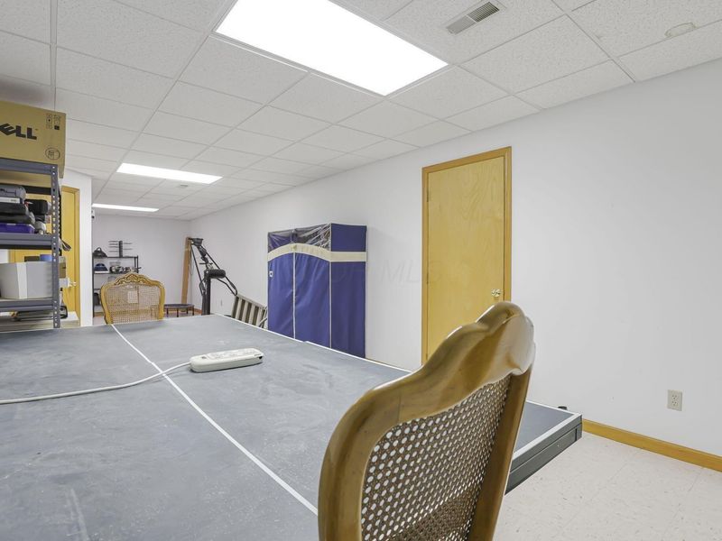 7400 OH-56, Athens, OH 45701 Photo 36