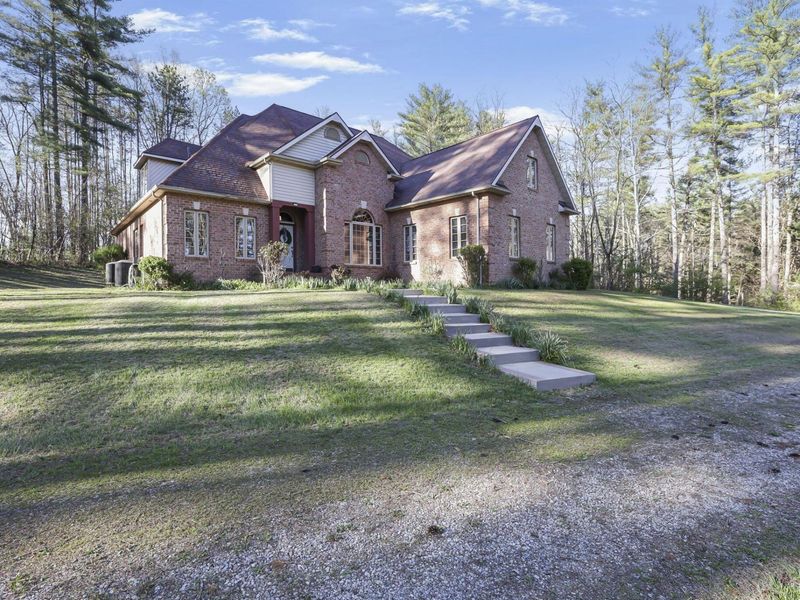 7400 OH-56, Athens, OH 45701 Photo 4