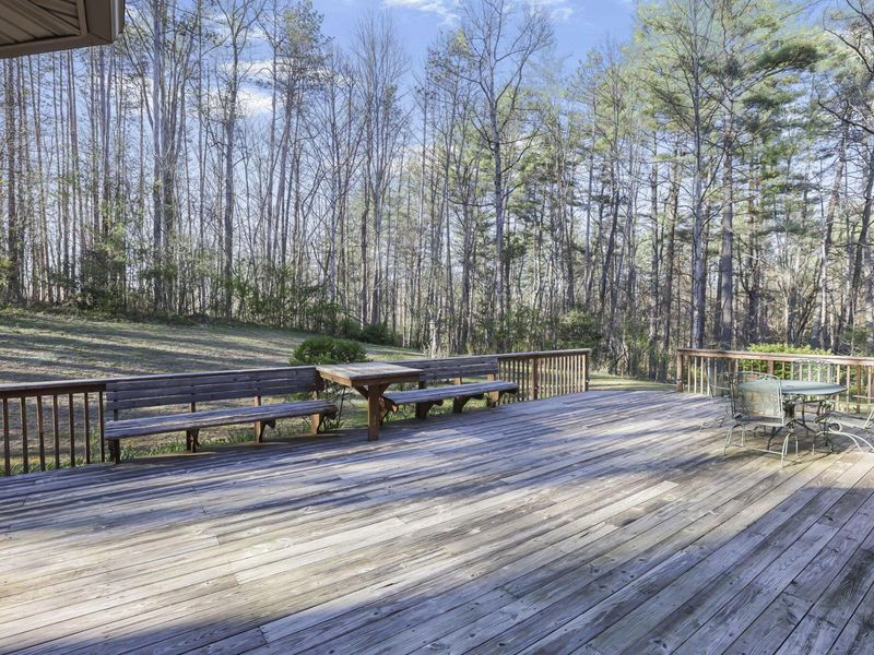 7400 OH-56, Athens, OH 45701 Photo 44