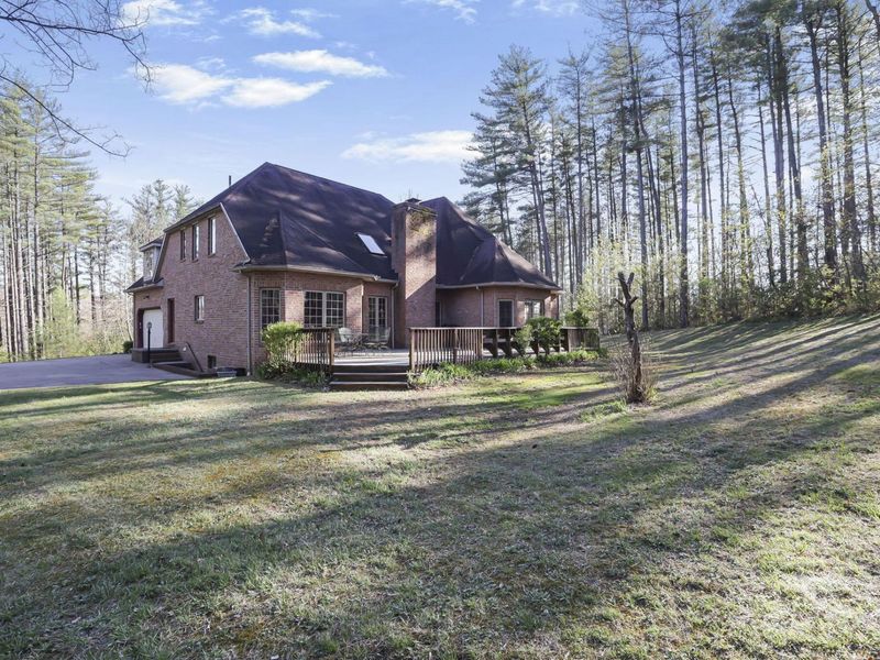 7400 OH-56, Athens, OH 45701 Photo 46