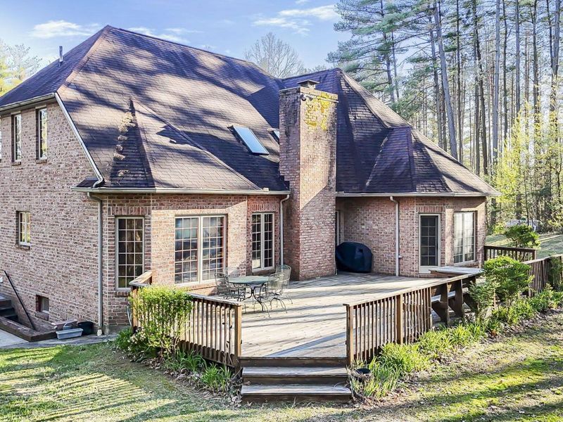 7400 OH-56, Athens, OH 45701 Photo 48