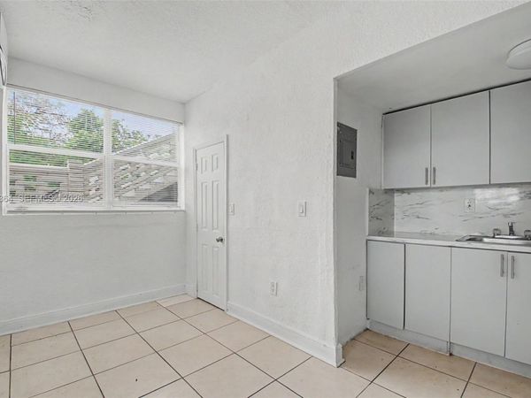 50 NW 79th St, Unit 2, Miami, FL 33150