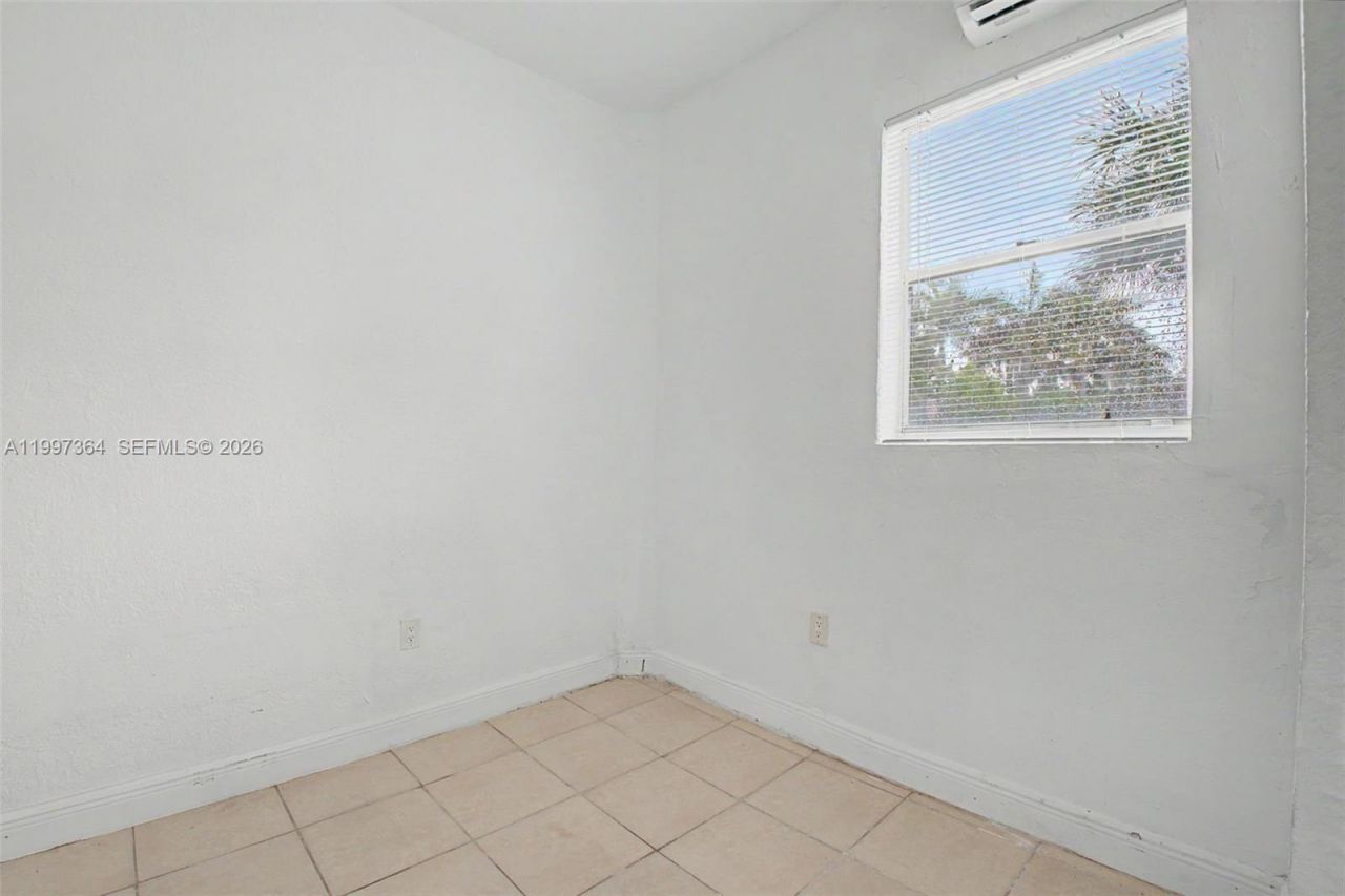 50 NW 79th St, Unit 2, Miami, FL 33150 Photo