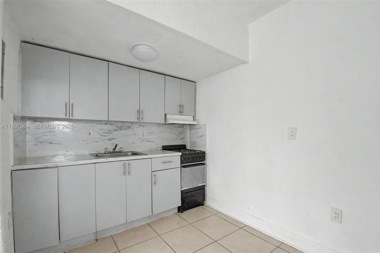 50 NW 79th St, Unit 2, Miami, FL 33150 Photo