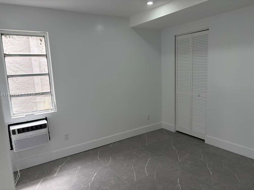 1011 SW 5th St, Unit 1, Miami, FL 33130 Photo