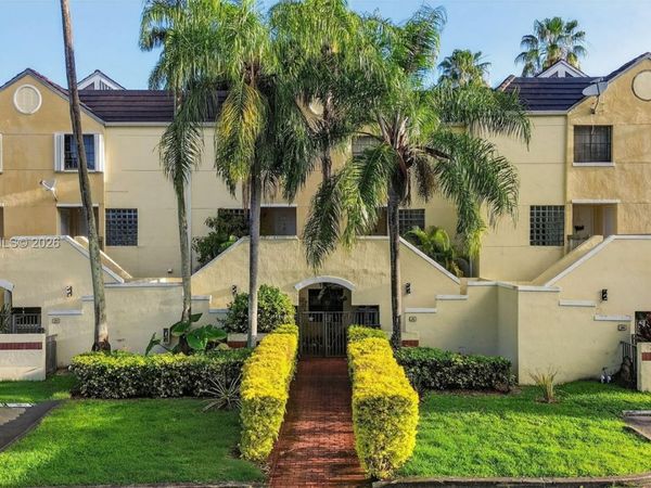 13045 SW 88th Ln, Unit 104A, Miami, FL 33186