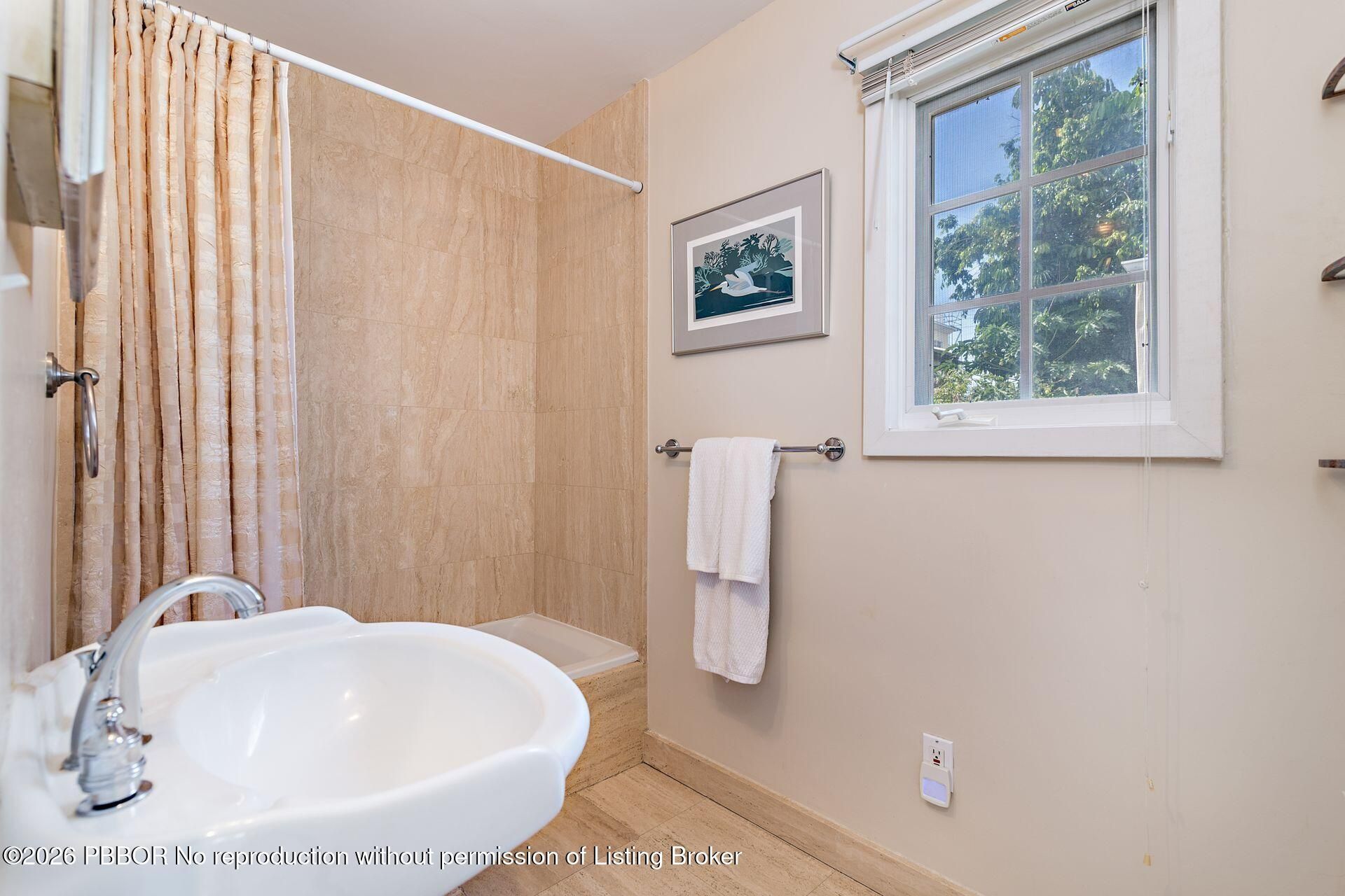 155 Peruvian Avenue, Palm Beach, FL 33480 Photo