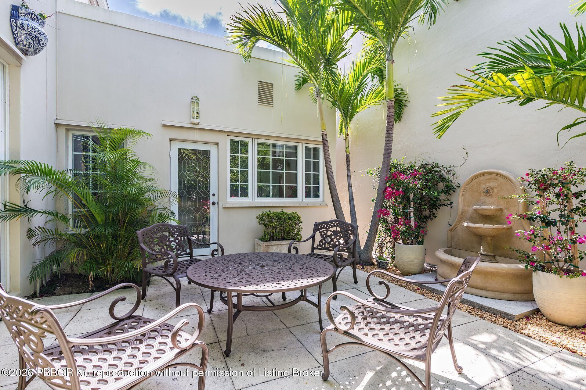 155 Peruvian Avenue, Palm Beach, FL 33480 Photo
