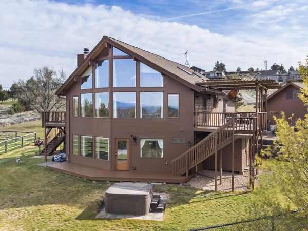 10127 SW Shad Road, Terrebonne, OR 97760