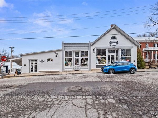 5595 Walnut and .21 Acre lot on Jackson Street , Augusta, MO 63332