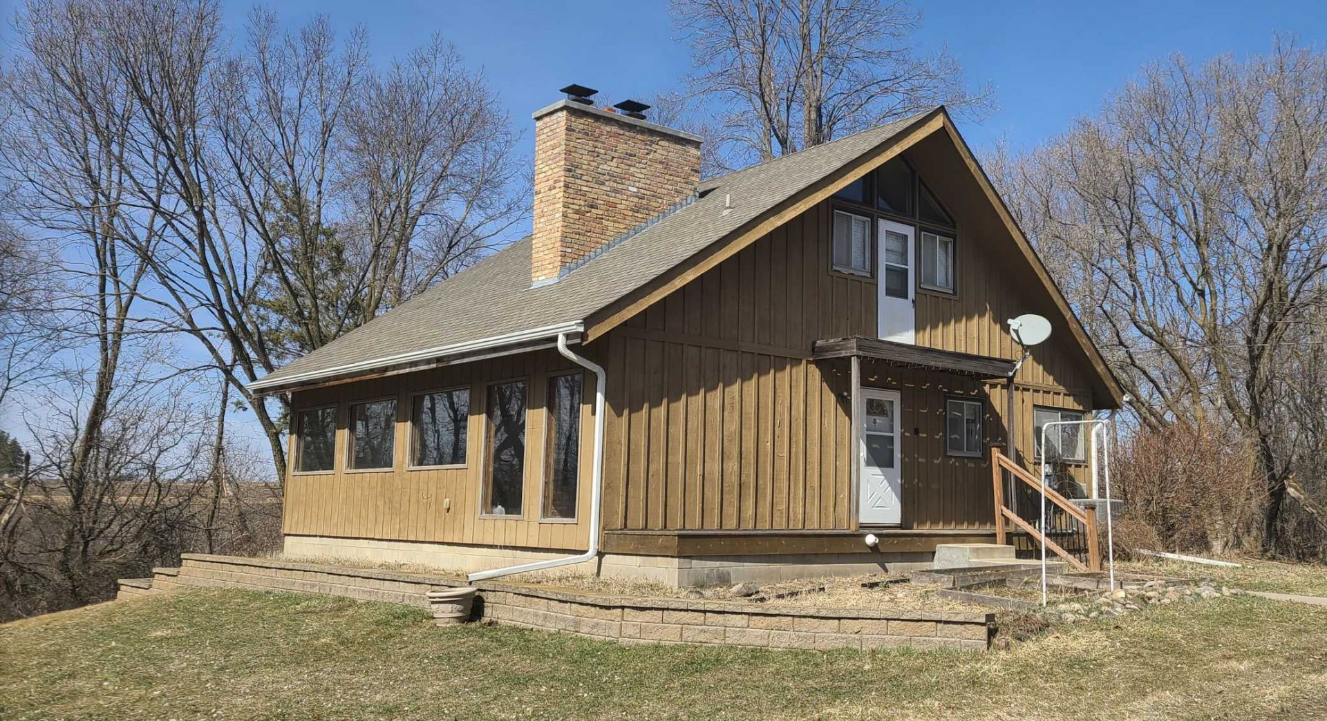 9630 10th Street SW, Howard Lake, MN 55349