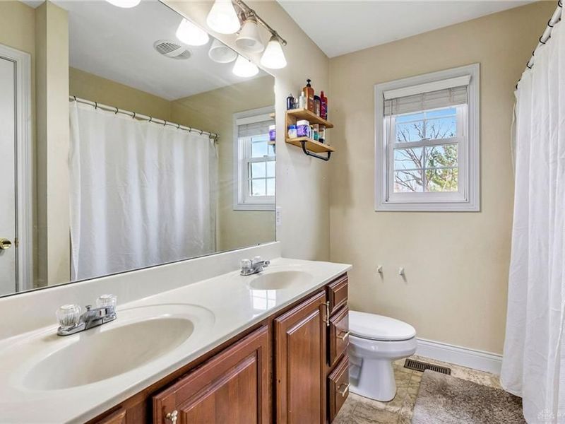 10 Autumn Drive, Oxford, OH 45056 Photo 17