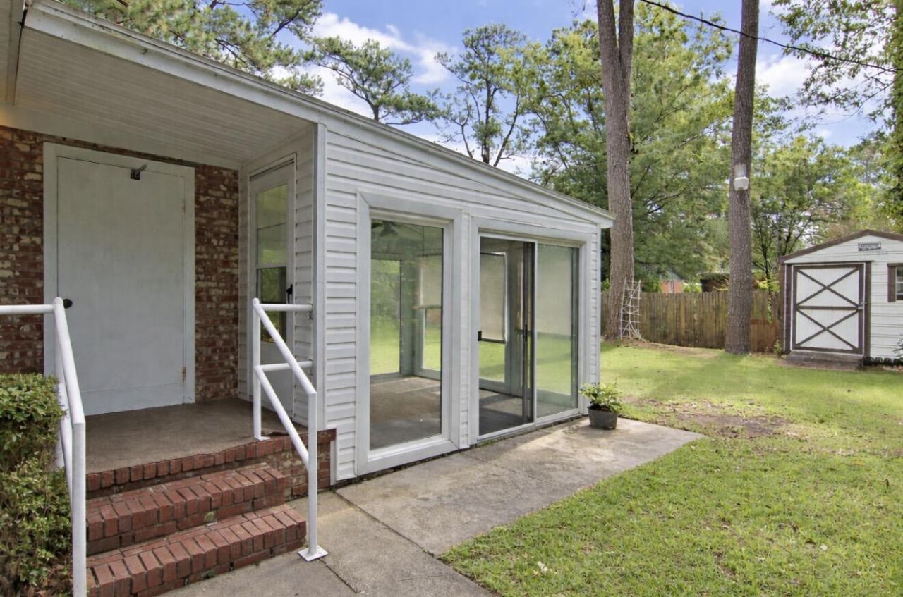 442 Mary Scott Drive Photo 8