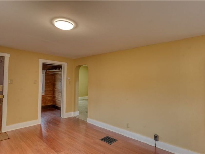 606 S 7th Street, Cambridge, OH 43725 Photo 11