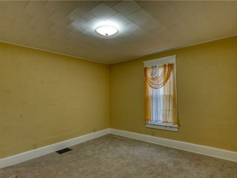 606 S 7th Street, Cambridge, OH 43725 Photo 18