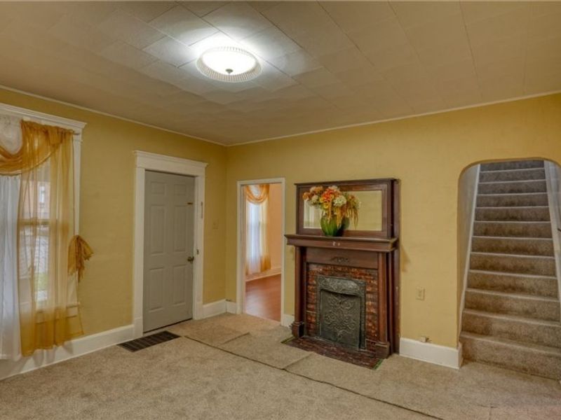 606 S 7th Street, Cambridge, OH 43725 Photo 4