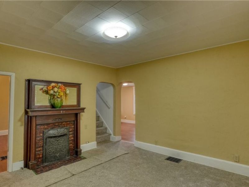 606 S 7th Street, Cambridge, OH 43725 Photo 6