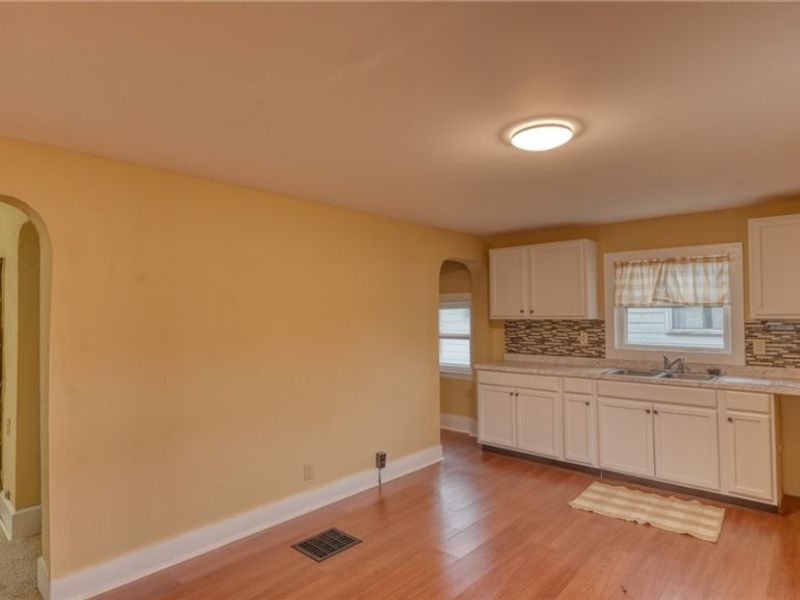 606 S 7th Street, Cambridge, OH 43725 Photo 8