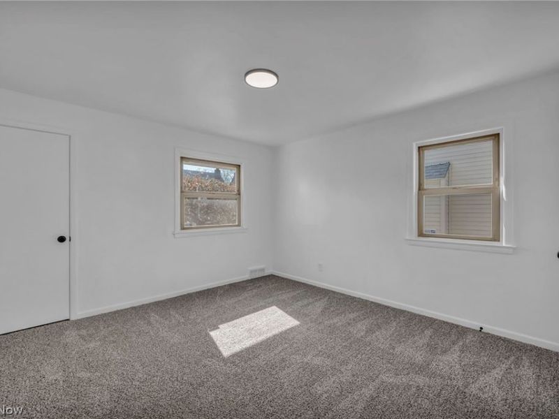 161 E 216th Street , Euclid, OH 44123 Photo 14