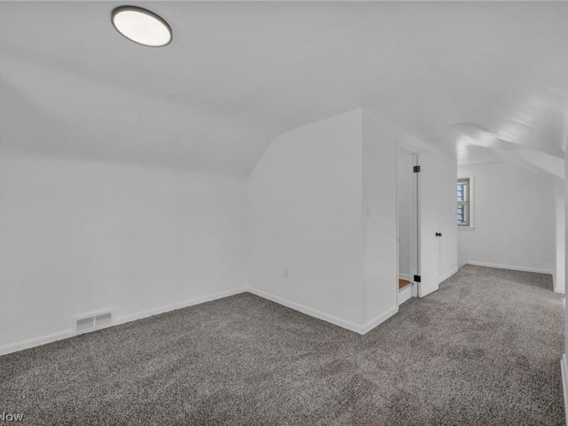 161 E 216th Street , Euclid, OH 44123 Photo 21