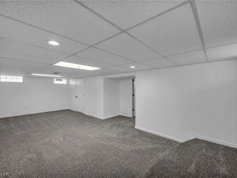 161 E 216th Street , Euclid, OH 44123 Photo 28