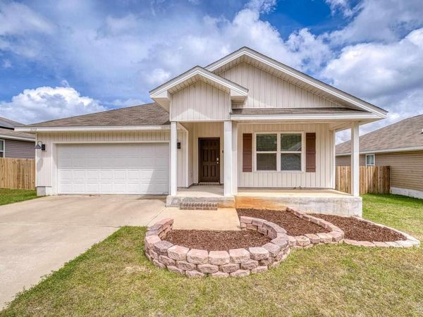 5771 Belmont Stakes Rd, Pensacola, FL 32526