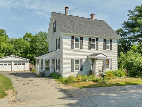 7 Maple Street, Farmington, NH 03835
