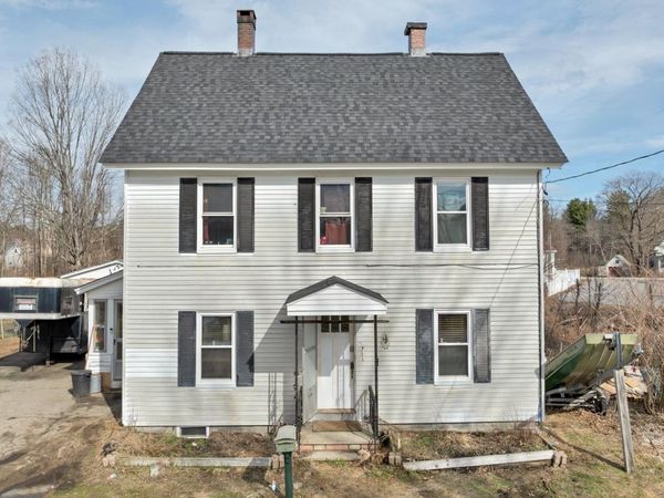 7 Maple Street, Farmington, NH 03835