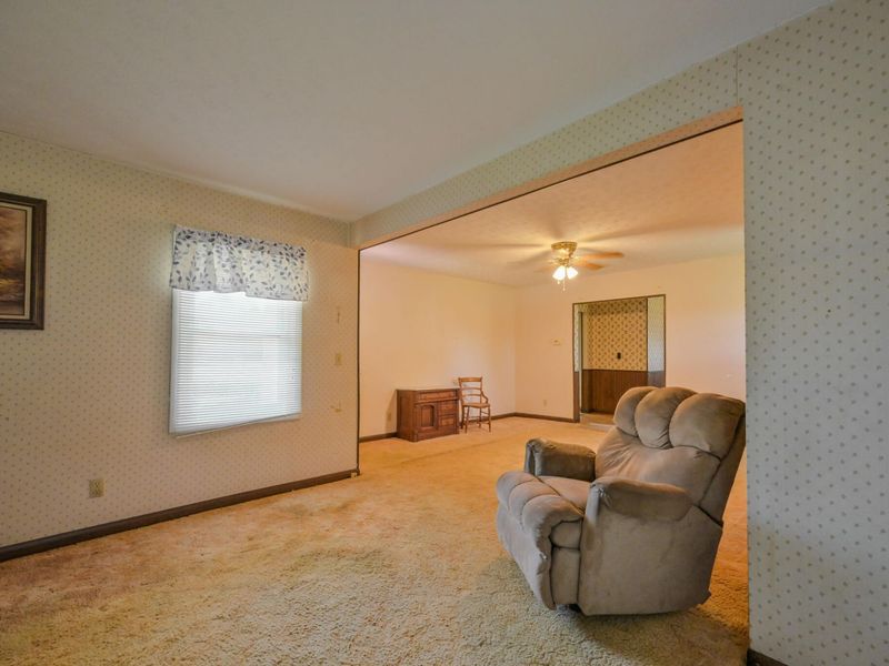 3057 Springfield-Xenia Road, Springfield, OH 45506 Photo 6