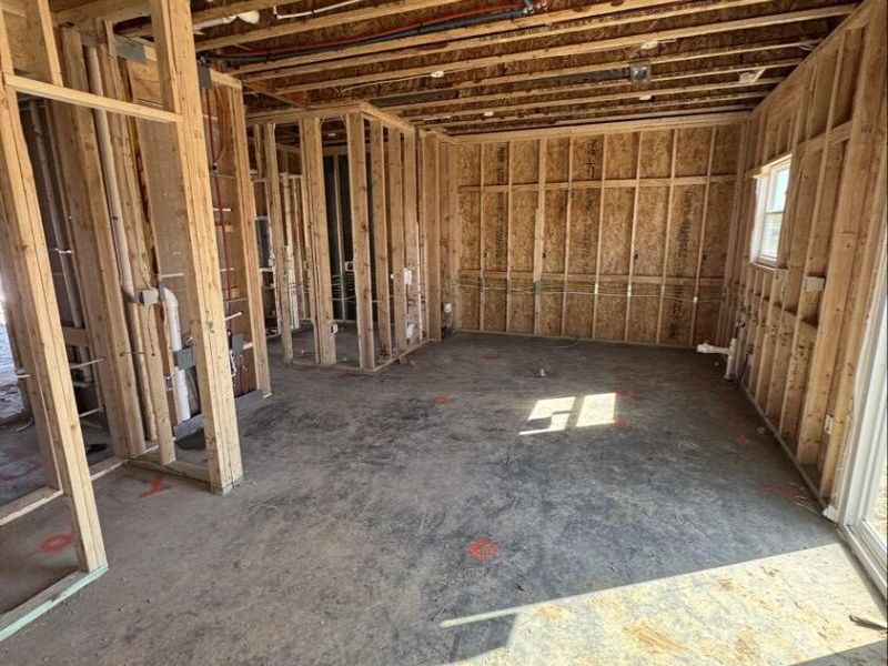 328 Dylan Drive, Bellefontaine, OH 43311 Photo 4